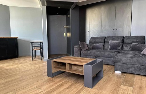 Saint-Ouen Hotel | ibis Paris Nord Porte de Saint Ouen