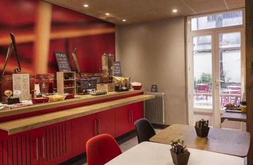 Saint-Lambert Hotel | ibis Paris Vaugirard Porte de Versailles