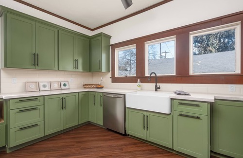 Tower District Casa | Iconic Tower Craftsman - Contemporary Chic, 4 BDR