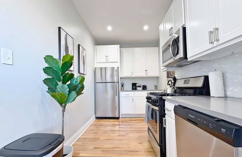 Boystown Apartamento | Ideal 1-Bedroom Stay