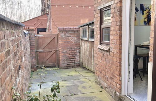 Wigan Casa | Home-Premium-Baño privado-Vista a la Calle-Meadow St