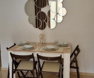 Rincon de Loix Apartamento | Ideal familias en urbanización de lujo a 600m de la playa Levante con Wifi, AC y Parking