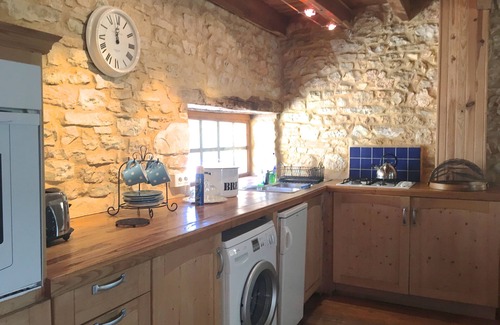Florimont-Gaumier Casa | Casa de vacaciones ideal en La Dordoña en el borde de la bonita aldea. Piscina privada.