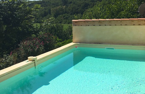 Florimont-Gaumier Casa | Casa de vacaciones ideal en La Dordoña en el borde de la bonita aldea. Piscina privada.
