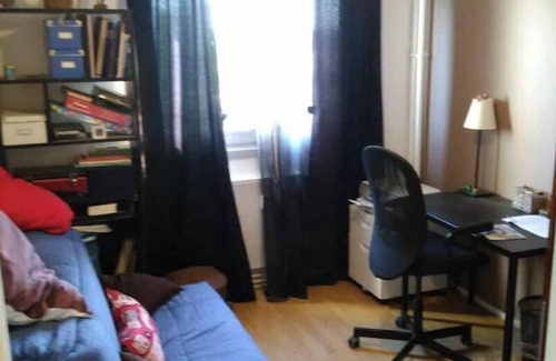 Saint-Priest Apartamento | Ideally located 70m2 T3 apartment with private balcony and secure parking