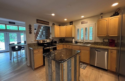 Murphy Casa | Idlewood - Escape to your dream mountain retreat in Western North Carolina