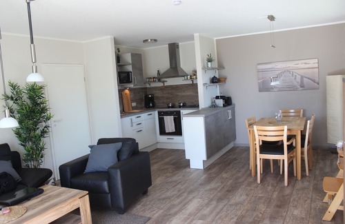 Dassow Apartamento | Mar Báltico idílico entre Priwall-Boltenhagen con piscina, sauna, WiFi y naturaleza pura.
