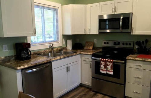 Waynesville Cabaña | Idyllic Cottage Rental in Waynesville Perfect for a Great Smoky Mountains Getaway