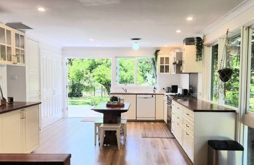 Bilpin Otro | Idyllic Farm Stay at Wolka Park in Bilpin!