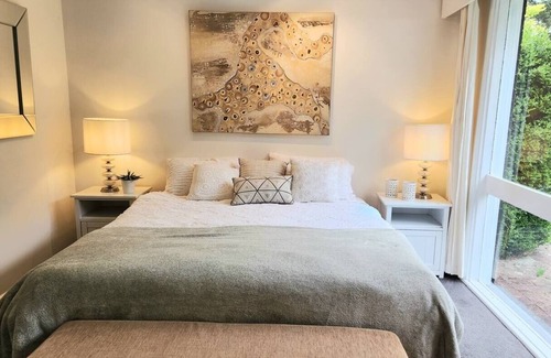 Bilpin Otro | Idyllic Farm Stay at Wolka Park in Bilpin!