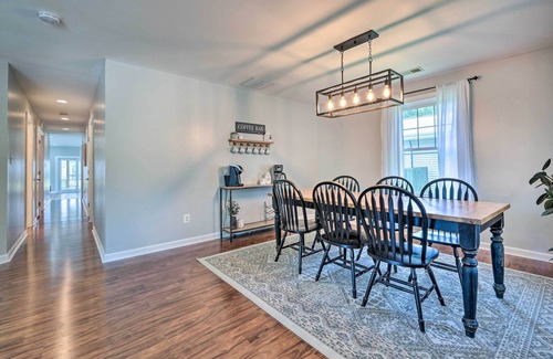 Green Haven Casa | Idyllic Pasadena Retreat with Garden + Hot Tub!