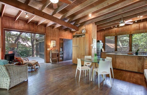 Puako Casa | Idyllic Setting on Waialea Bay - White Sand Beach, Family Friendly