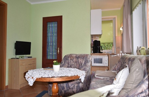 Reddelich Casa | Idyllischer Bungalow an der Ostseeküste