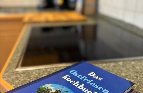 Emden Casa | Idyllisches Ferienhaus in Emden, 6 Pers., Großer Garten, Haustiere