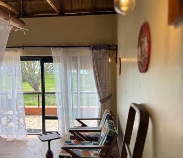 Kasese Cabina | Ihamba Lakeside Safari Lodge