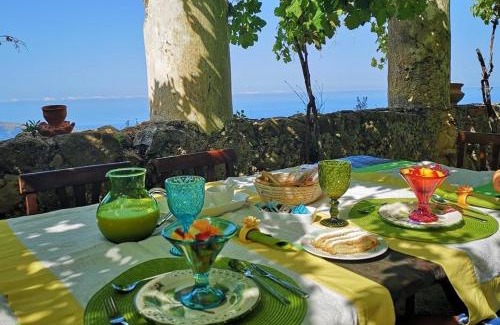 Centola Cama Y Desayuno | Il Castello di San Sergio