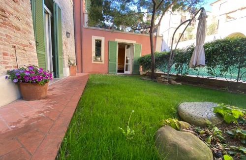 Fano Apartamento | IL NIDO DELLA FORTUNA oasi di pace, relax, storia e mare