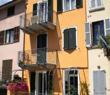 Santa Maria - Rezzonico Apartamento | Il Nido
