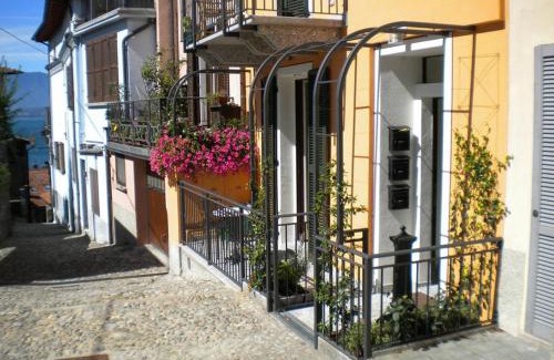 Santa Maria - Rezzonico Apartamento | Il Nido