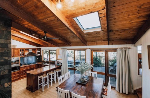 Budgee Budgee Cabina | Ilkley House A Refreshing Family Rural Getaway