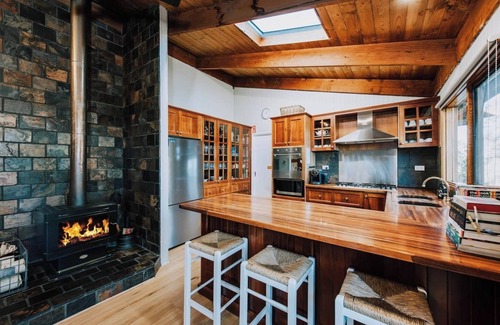 Budgee Budgee Cabina | Ilkley House A Refreshing Family Rural Getaway