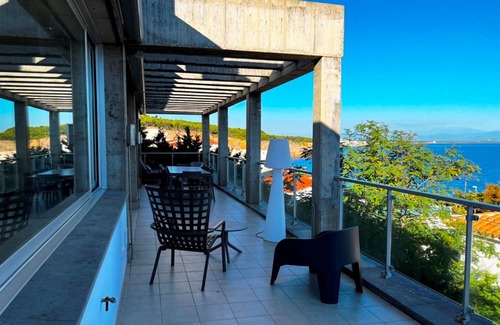 L'Escala Villa | Illa Mateua