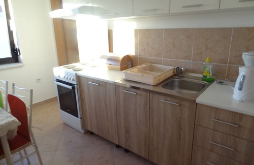 Zdrelac Apartamento | Apartamentos Ilsad, Apartamento con piscina a 80 metros del mar, Vista al mar desde el balcón
