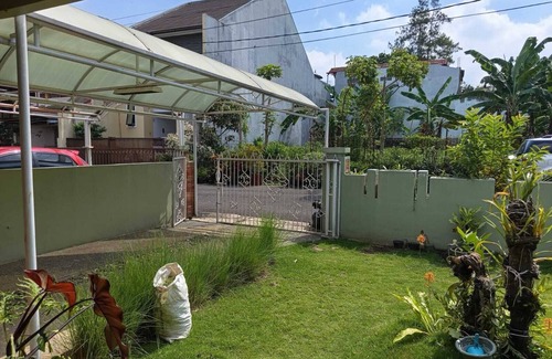 Setiabudi Villa | Imah Budi Luhur