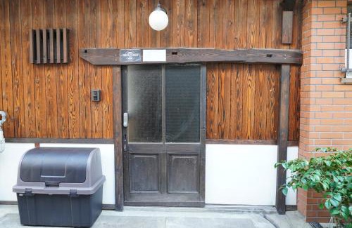 Tanimachi Apartamento | iMeiji1907松屋宅 日本兩層公寓 松屋町站步行4分鐘 容納6人 1房1傳統和室 可自助入住