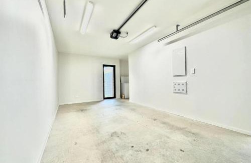 Auckland Apartamento | Immaculate - 2 Bedroom Townhouse close to Fruitvale train station