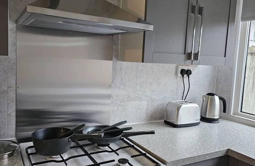 Little Hay Casa | Immaculate 3bedroom House in Birmingham