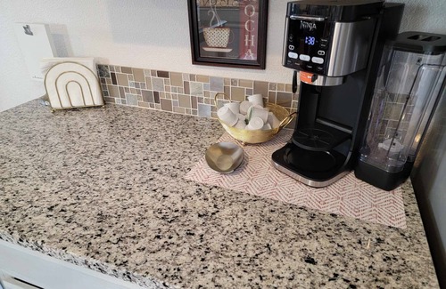 Moses Lake Casa | Immaculate 3BR/2BA Serene Central Neighborhood & Close to I-90 Fully Furnished