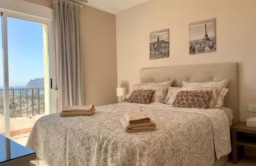 Casas de Torrat Apartamento | Imperial Park - Bungalow mit Panoramablick und schöner Terrasse