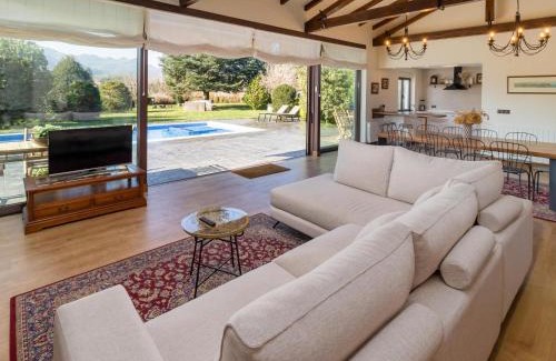 La Cavada Casa | Impresionante villa entre mar y montaña