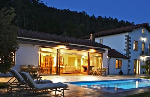 La Cavada Casa | Impresionante villa entre mar y montaña