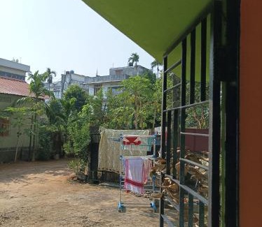 Sualkuchi Casa | Mini Home kirtti inn single rooms