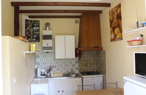 Coux-et-Bigaroque-Mouzens Cabaña | Périgourdine Casa / villa - Le COUX ET BIGAROQUE En el centro del Périgord Negro, con piscina, bello panorama sobre valle, En un dominio de 6 ha..