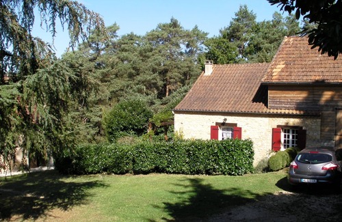 Coux-et-Bigaroque-Mouzens Cabaña | Périgourdine Casa / villa - Le COUX ET BIGAROQUE En el centro del Périgord Negro, con piscina, bello panorama sobre valle, En un dominio de 6 ha..