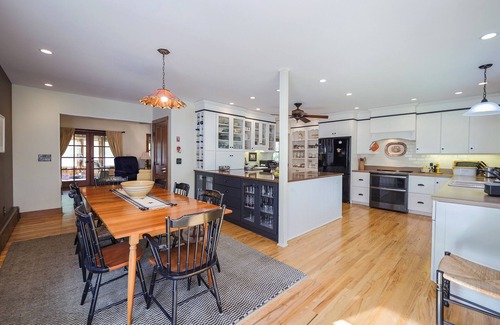 North Egremont Casa | In the beautiful Berkshires, wheelchair-accessible home-20min toTanglewood