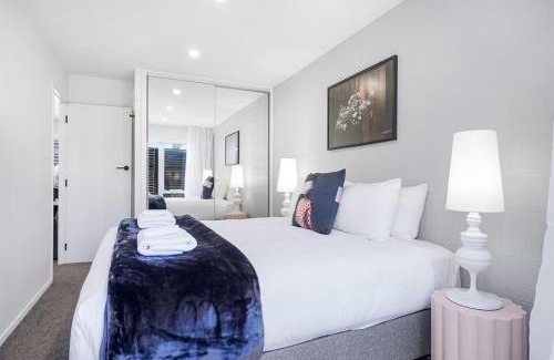 Hamilton Apartamento | In the Heart of Hamilton! Modern and Convenient #5 -By KOSH BNB