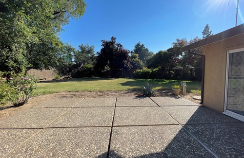 Southeastern Sacramento Casa | In the heart of Sacramento, this home offers comfortable and convenient living.