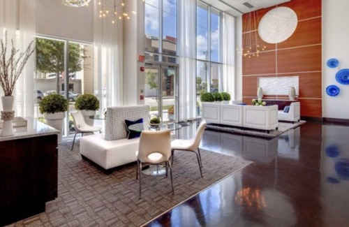 Channel District Apartamento | In the Heart of the City at Bell Channelside G-174