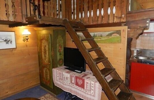 Gstaad Chalet De Esquí | En el corazón de la famosa estación bernesa, en zona peatonal.