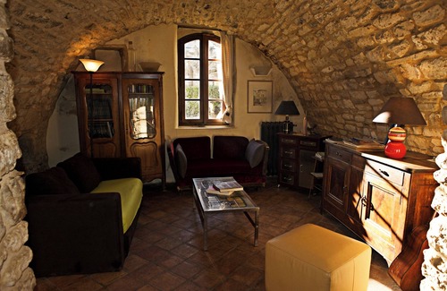 Issirac Casa | In the heart of the Gard countryside, in Provence