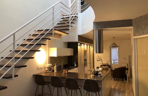 Martigues Casa | In the heart of the Island, contemporary house with daylight well and BBQ roof terrace
