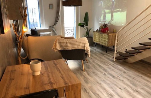 Martigues Casa | In the heart of the Island, contemporary house with daylight well and BBQ roof terrace