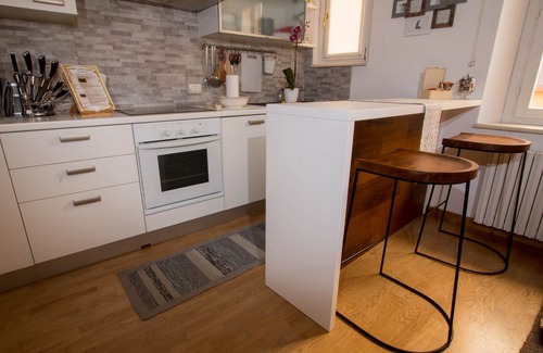 Castelvetro di Modena Apartamento | En el centro histórico de Castelvetro Bed & Brekfast, el castillo de cristal