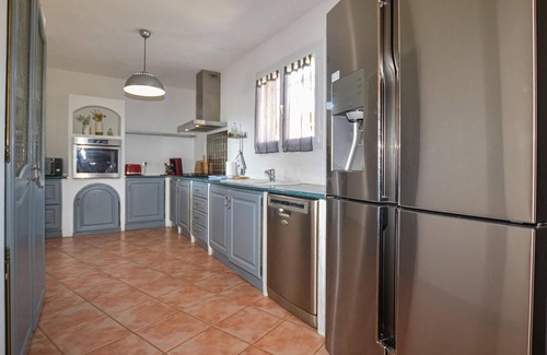 Bastelicaccia Apartamento | In this vacation apartment with a magnificent sea panorama, the vacation becomes a pleasure.