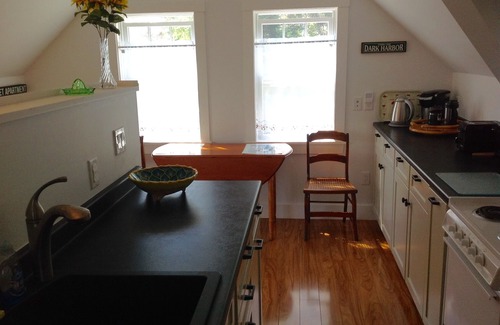 Islesboro Apartamento | Inchcliffe - Islesboro Island Waterfront Apartment