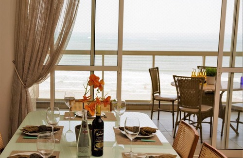 Vila Clais Apartamento | Incrível Vista para o Mar, 4 Quartos com Varanda